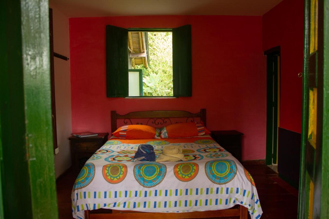 The Plantation House Travellers Hostel Саленто Екстериор снимка
