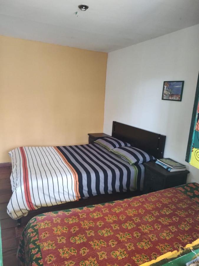 The Plantation House Travellers Hostel Саленто Екстериор снимка